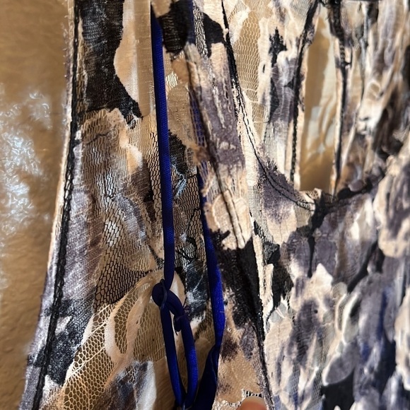 Pins and Needles By Anthropologie Lace Floral Dress - Picture 6 of 16